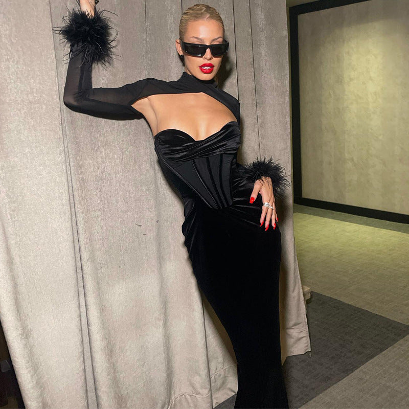 Damen Glamouröses Abendkleid mit transparenten Einsätzen und Pelzverzierungen Drune