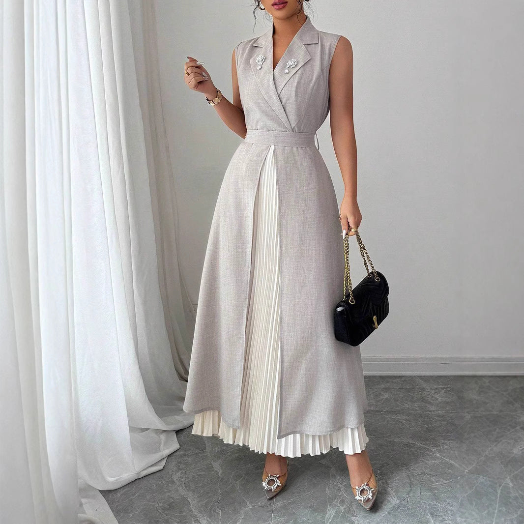 Damen Elegantes Kleid mit plissierten Details Drune