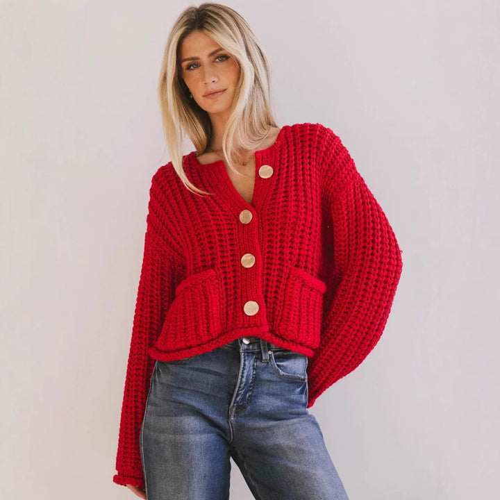 Damen kuschelige Strickjacke mit goldenen Knöpfen und Taschen Drune