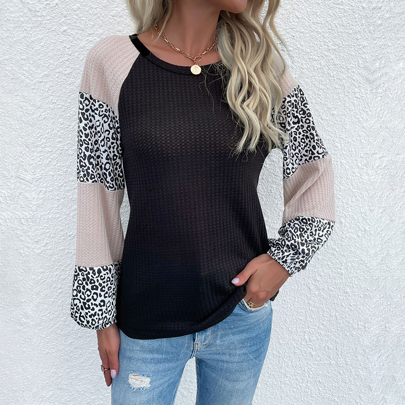 Damen Raglan-Langarmshirt aus Waffeljersey mit Colorblock-Ärmeln und Leoparden-Details Drune