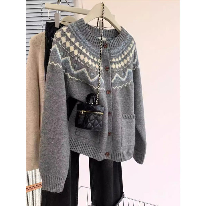 Damen Strickjacke mit traditionellem Muster Drune