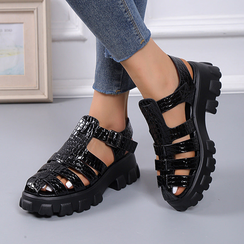 Damen Plateau-Sandalen mit trendigem Riemendesign und stabiler Gummisohle Drune