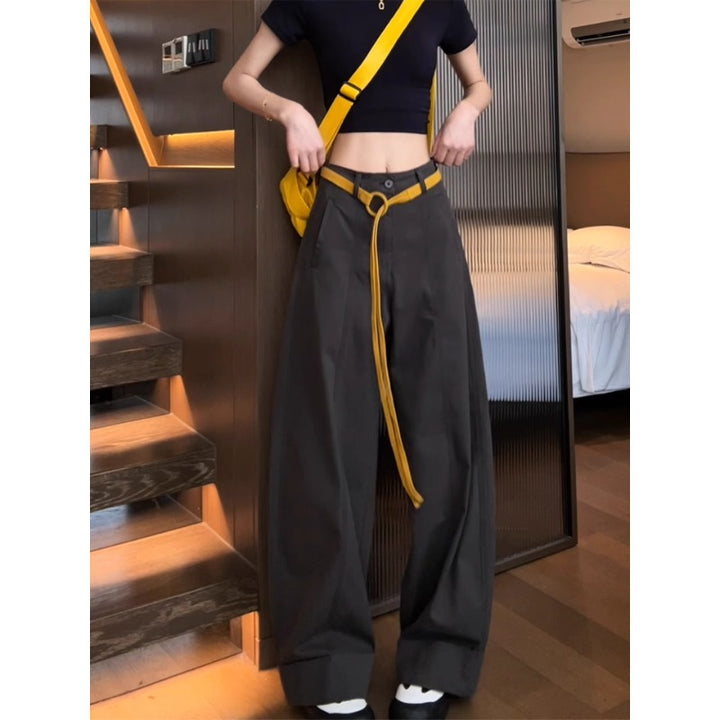 Damen Weite Baumwollhose mit Statement-Gürtel Drune