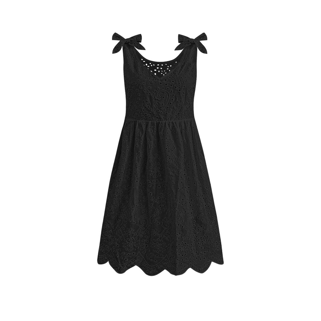Damen luftiges Sommerkleid mit dekorativem Lochmuster und süßen Trägern Drune