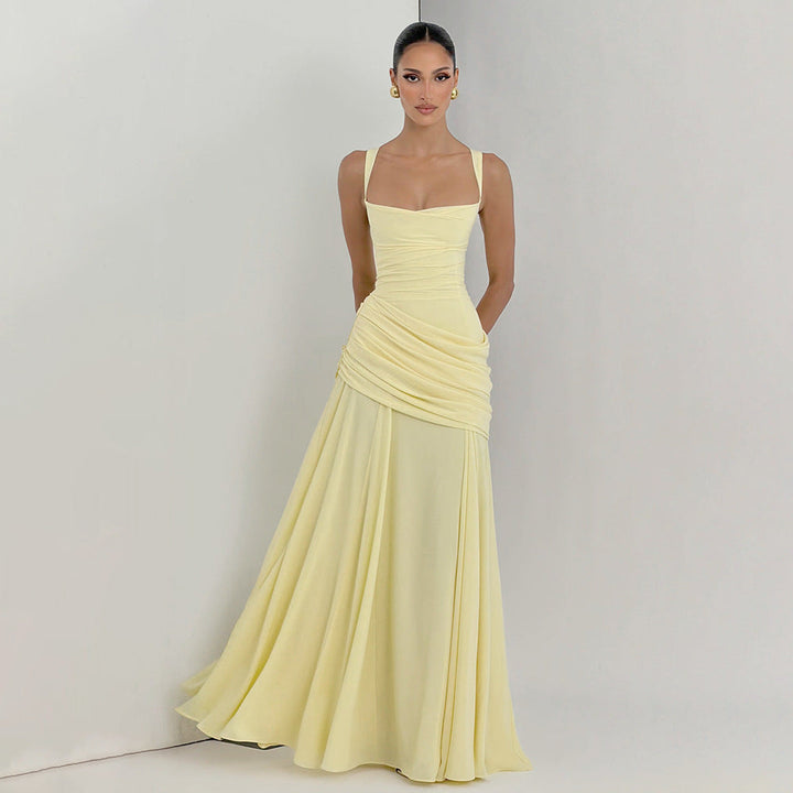 Damen Elegantes Abendkleid mit Off-Shoulder-Design und Fließendem Cape Drune