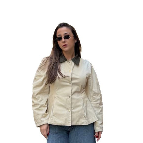 Damen Taillierte leichte Übergangsjacke mit Schößchen und kontrastierendem Hemdkragen Drune