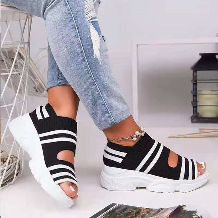 Damen Strick-Slipper mit offener Zehenpartie, atmungsaktivem Stretch-Obermaterial und leichter Komfortsohle Drune