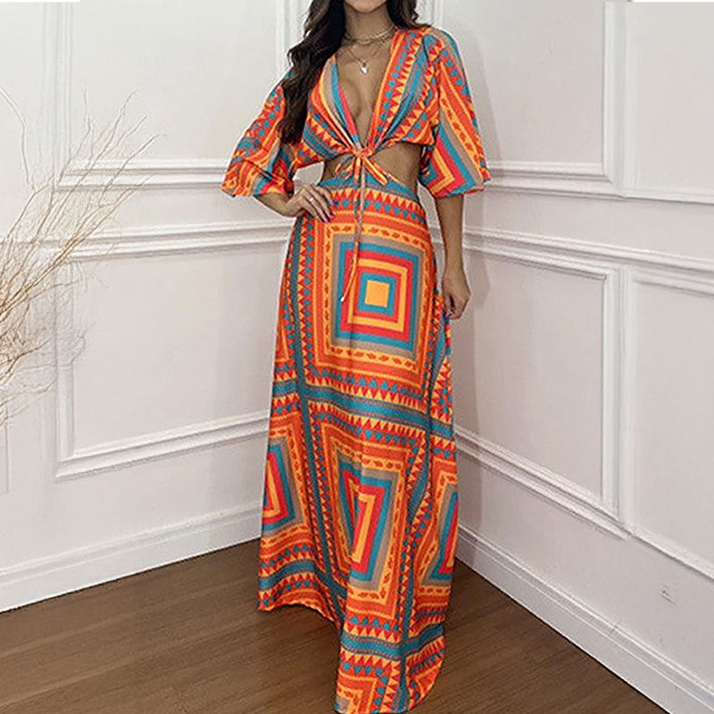 Damen Maxikleid mit eleganten Wellenmustern Drune