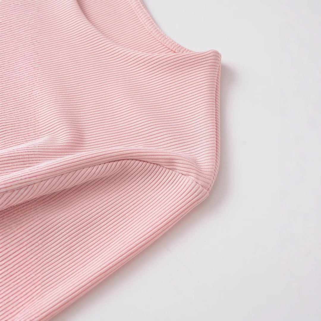 Damen Figurbetontes Rippshirt mit Carmenausschnitt und ausgestellten Schlagärmeln Drune