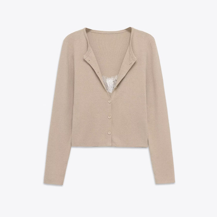 Damen 40+ feiner Strickcardigan mit integriertem Spitzen‑Cami Drune