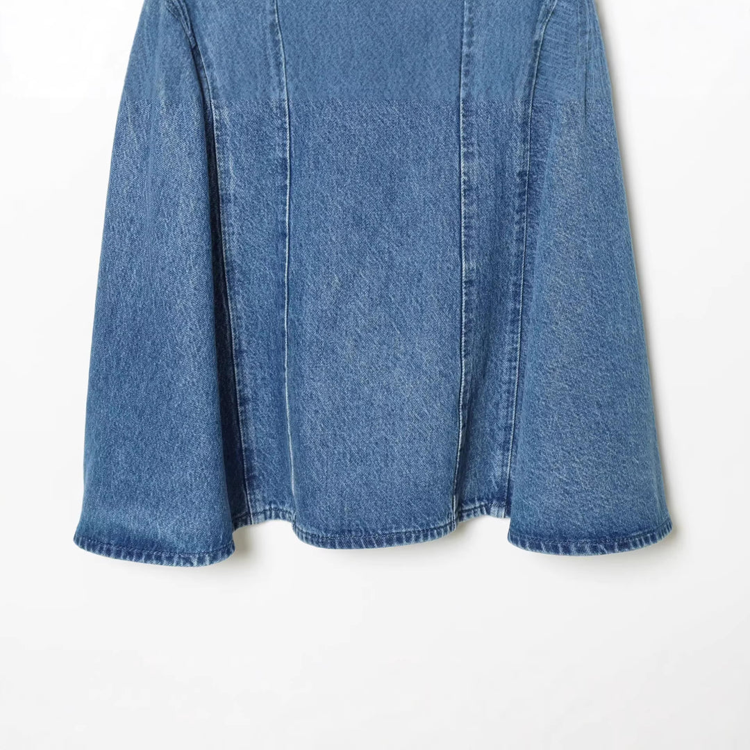 Damen Denim-Kleid mit Puffärmeln, Teilungsnähten und ausgestellter A-Linie Drune