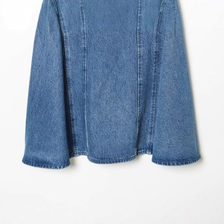Damen Denim-Kleid mit Puffärmeln, Teilungsnähten und ausgestellter A-Linie Drune