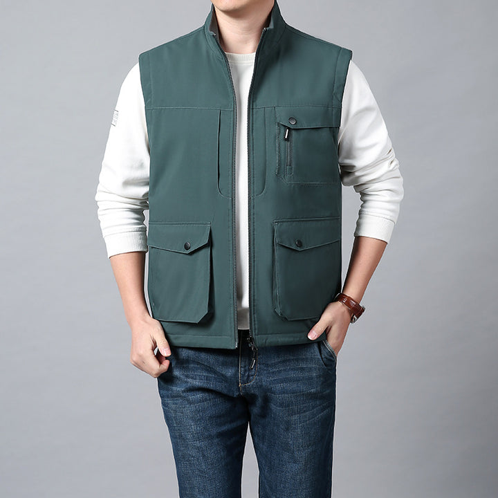 Herren Funktionsweste im urbanen Utility‑Stil mit Organizer‑Taschen und Stehkragen Drune