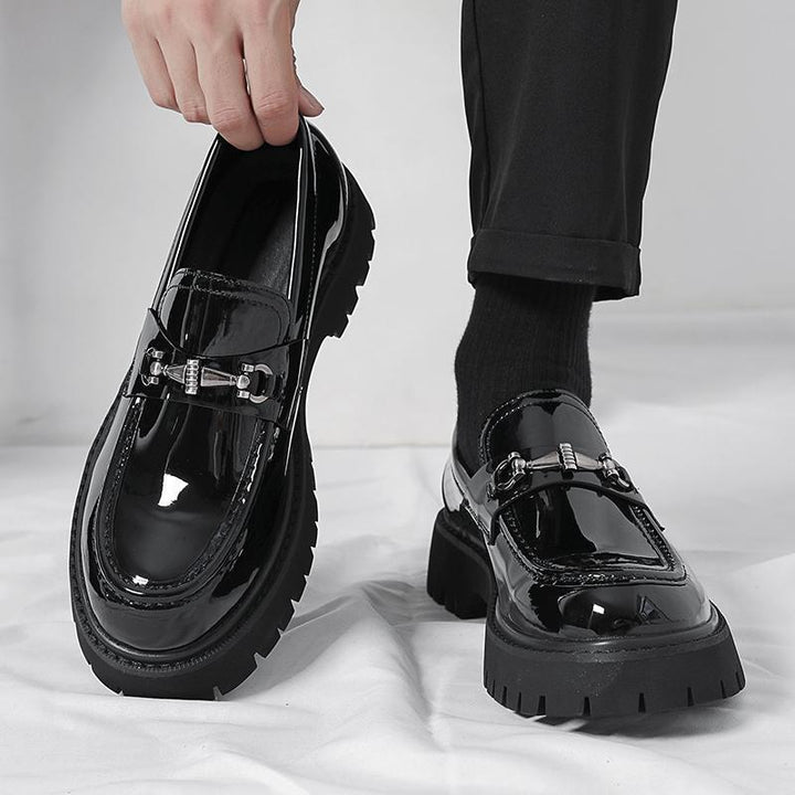 Herren Modische Loafers mit robustem Sohlenprofil und edler Schnallenverzierung Drune