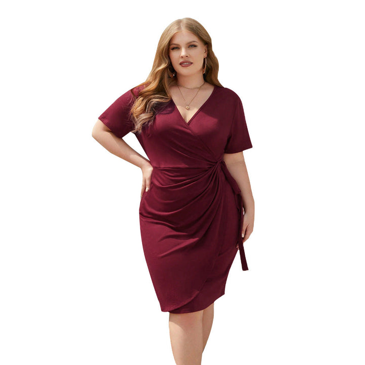 Damen Wickelkleid mit elegantem Rüschendesign und figurfreundlichem Schnitt Drune