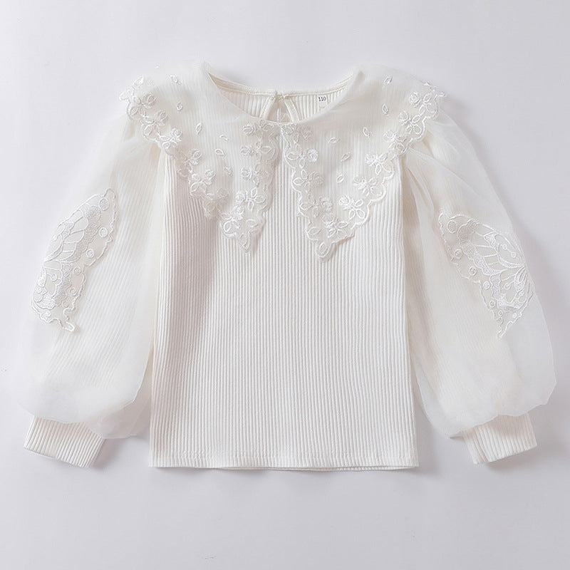 Mädchen Bluse mit luftigen Tüllärmeln und zarter Blumenbestickung Drune