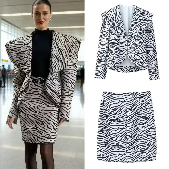 Damen Kurzblazer mit übergroßem Schalkragen und Zebra-Print Drune