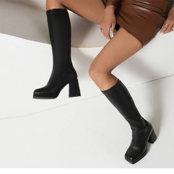 Damen kniehohe Plateaustiefel mit klobigem Blockabsatz und hochglänzender Lackoptik Drune