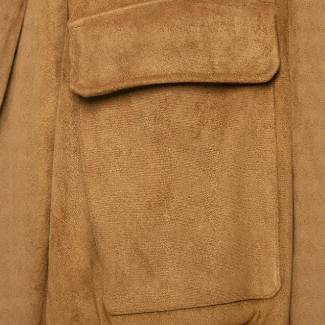 Damen Kurzer Veloursleder‑Bomber mit Stehkragen, aufgesetzten Klappentaschen und Rippenbündchen Drune