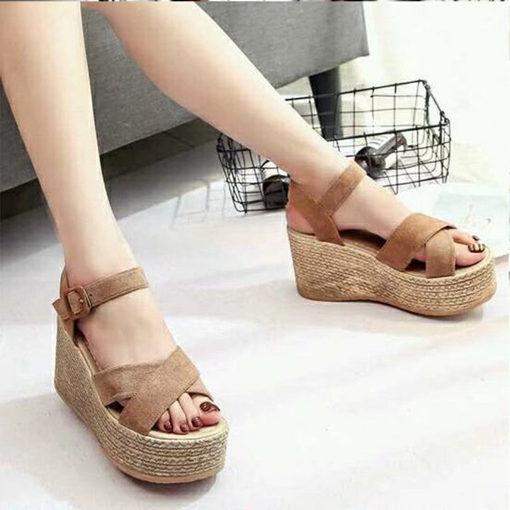 Damen Plateau-Sandalen mit modischen Kreuzriemen und stabilem Korkabsatz Drune