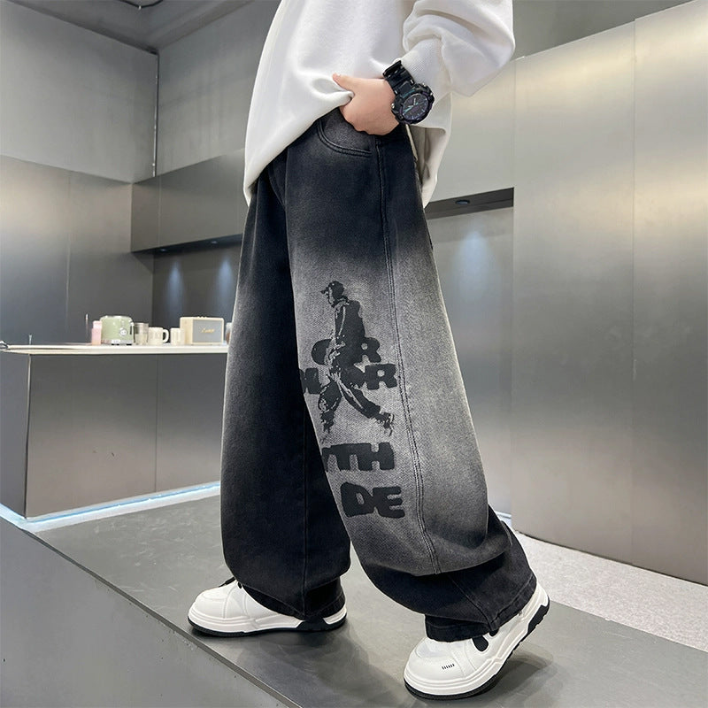 Herren weit geschnittene Denim-Hose mit stylischem Grafikdruck Drune