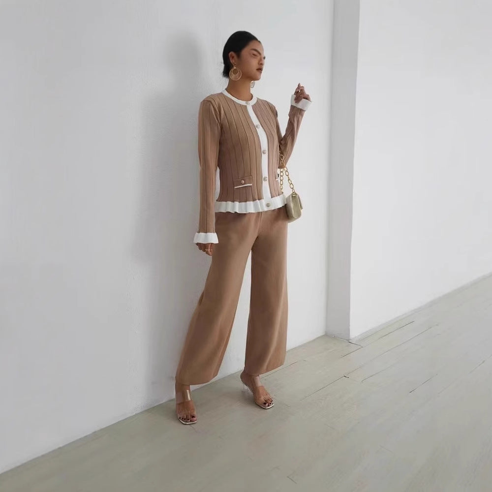 Damen Eleganter Strickanzug mit feinen Rippdetails und zeitlosem Design Drune