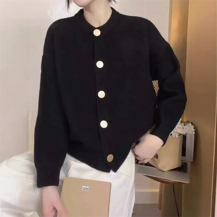 Damen kuschelige Strickjacke mit Knopfdetail und modernem Schnitt Drune
