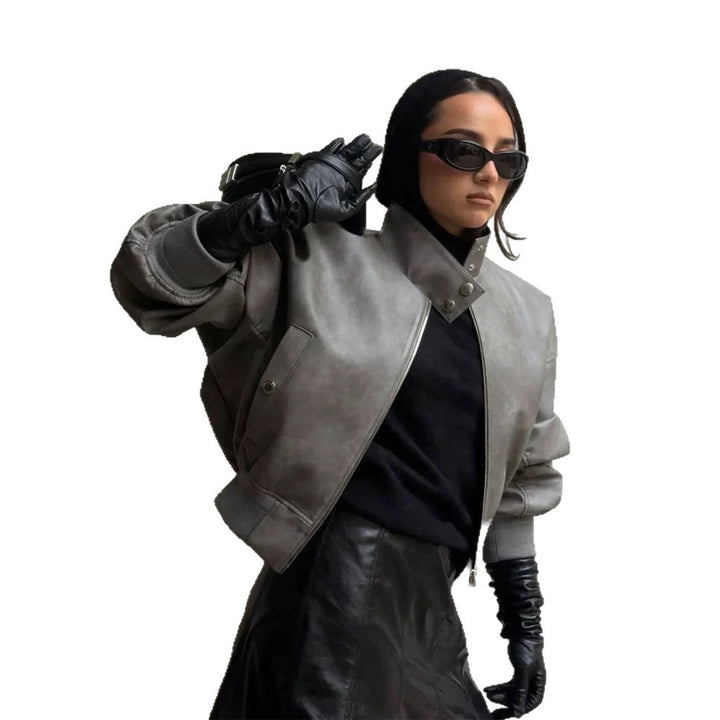 Damen Kurzer Oversize‑Lederimitat‑Bomber mit hohem Stehkragen und Druckknopfdetails Drune