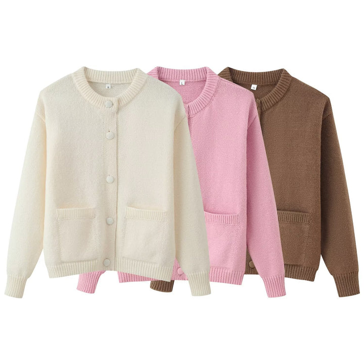 Damen 200+ Oversize Strickcardigan mit Rundhalsausschnitt, bezogenen Knöpfen und aufgesetzten Taschen Drune
