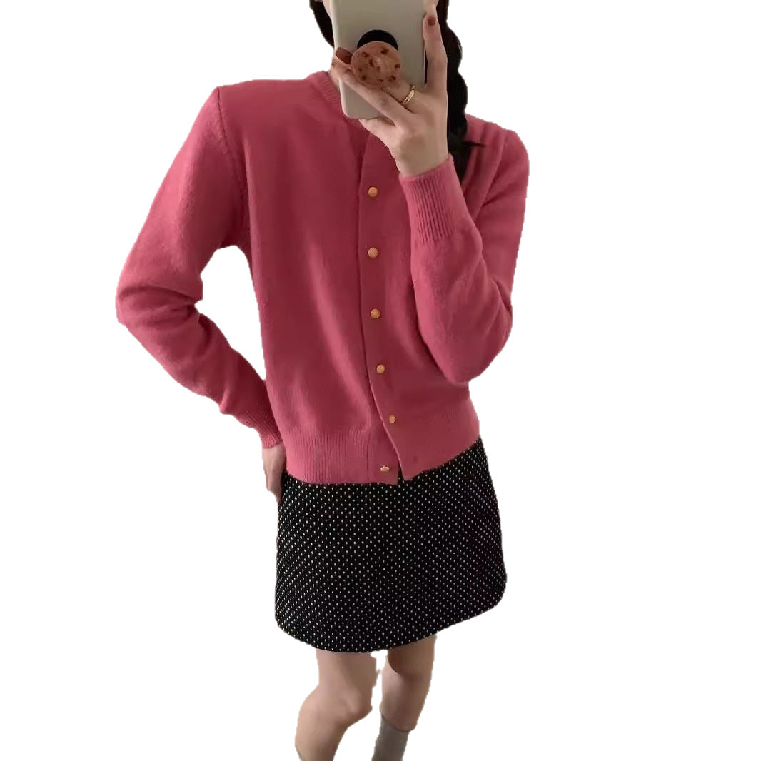 Damen Strickjacke mit eleganten Knopfdetails und weichem Material Drune