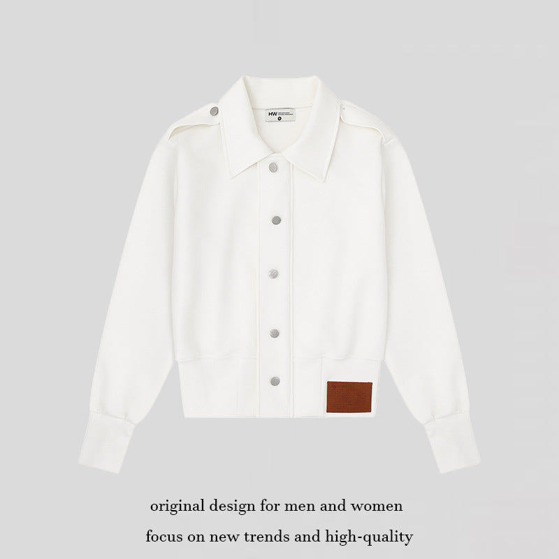 Damen Kurz geschnittene Sweatjacke mit Hemdkragen Schulterklappen und Lederpatch Drune
