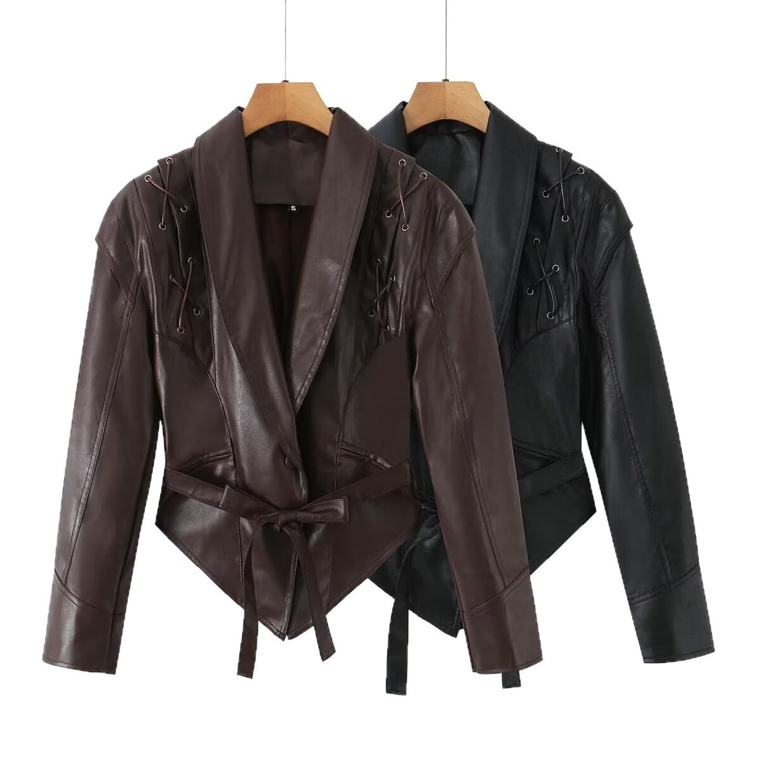 Damen taillierter Kunstlederblazer mit Schnürdetails an den Schultern und Bindegürtel Drune