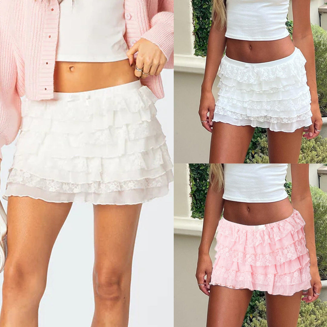 Damen Rüschenshort mit eleganter Spitzenverzierung Drune