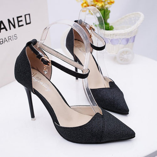 Damen Glitzernde Pumps mit Riemchen Drune