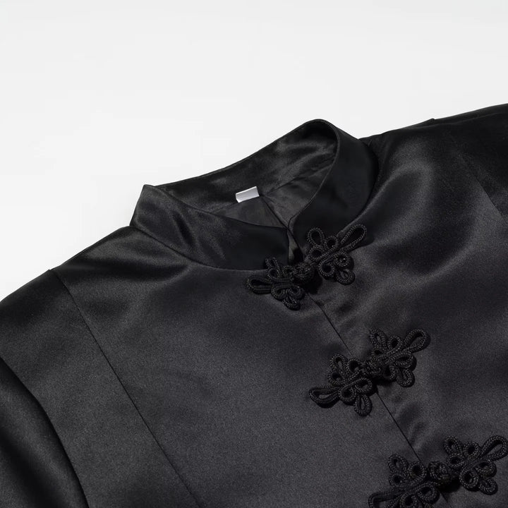 Damen nan taillierte Satinjacke mit Stehkragen und dekorativen Knotenverschlüssen Drune