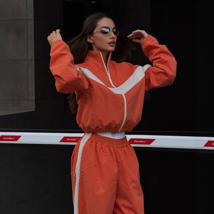 Damen Sportlicher Trainingsanzug im modernen Look Drune