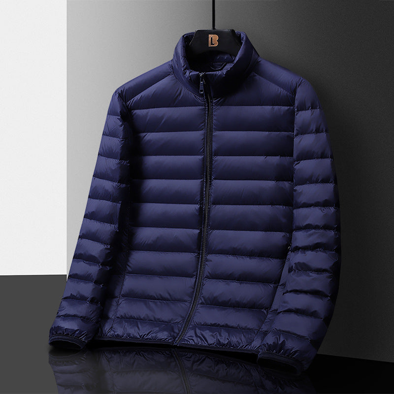 Herren Ultraleichte gesteppte Daunenimitat‑Steppjacke mit Stehkragen und Packfunktion Drune