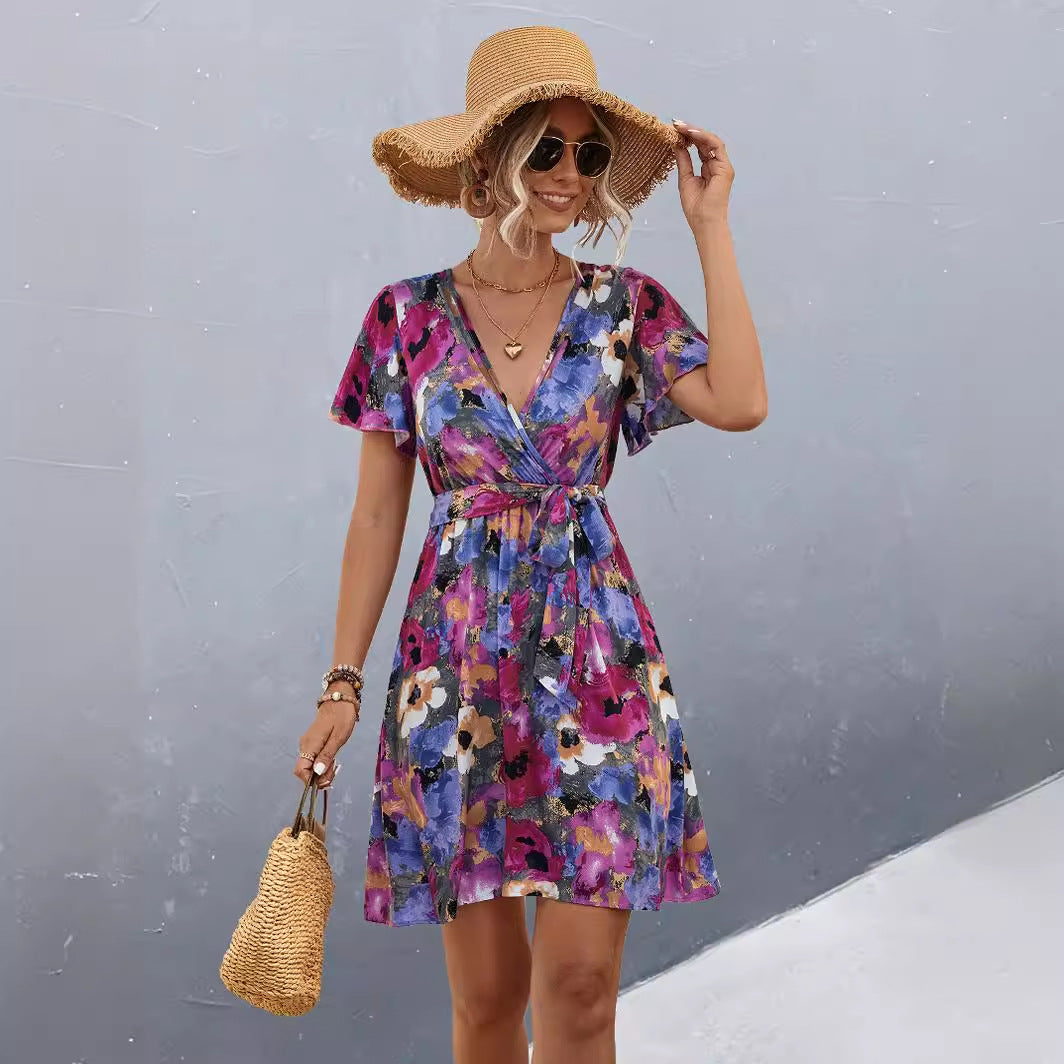 Damen Wickelkleid mit floralem Muster und schwingendem Rock Drune