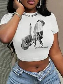 Damen Crop-Top mit künstlerischem Statement-Druck Drune