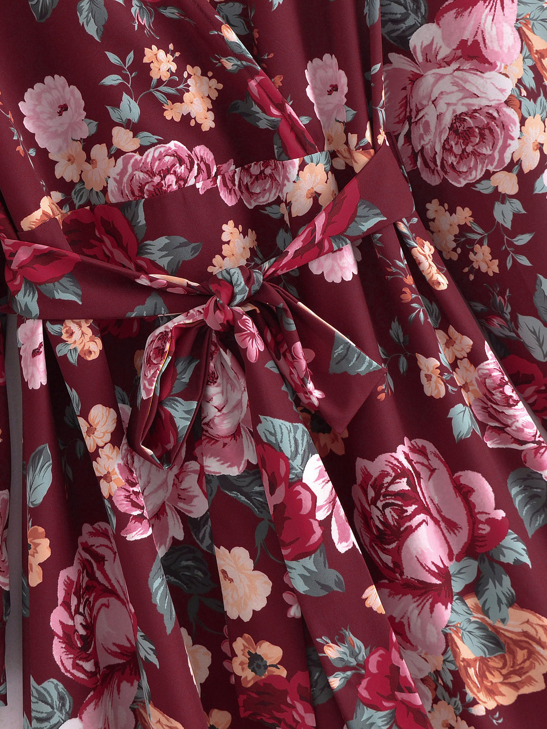 Damen Wickel-Maxikleid mit V-Ausschnitt, Taillengürtel und Stufensaum Drune
