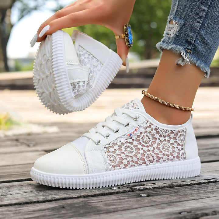 Damen Sneakers mit floraler Spitze und leichter Sohle Drune