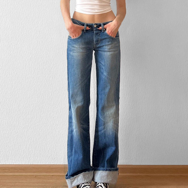 Damen hochtaillierte Schlagjeans mit dezenter Used-Waschung und ausgestelltem Bein Drune