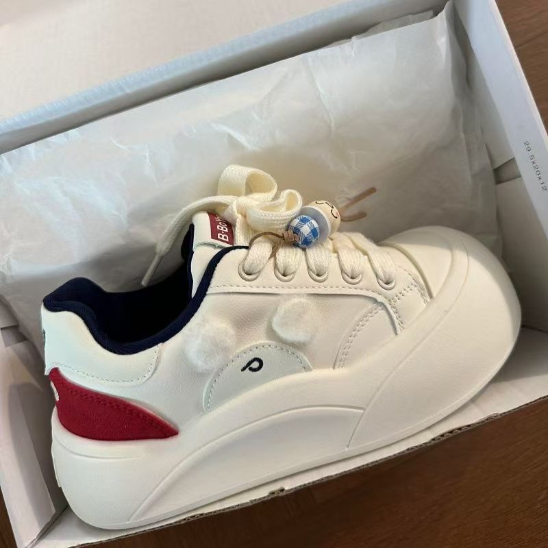 Damen Modische Sneakers mit dekorativen Applikationen und dämpfender Sohle Drune