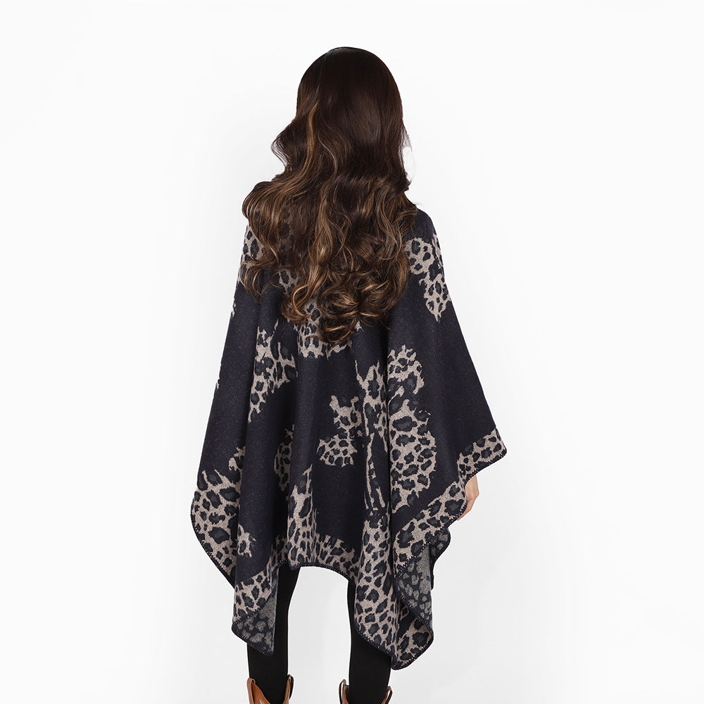 Damen Wolloptik-Überwurf mit gewebtem Leopard-Jacquard und offenem Zipfelrand Drune