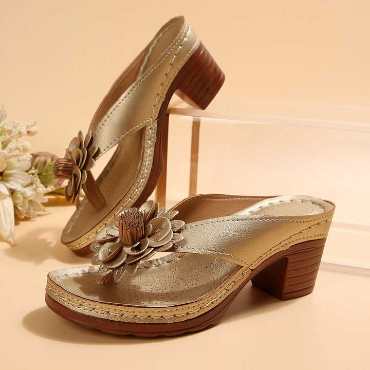 Damen komfortable Zehenstegsandalen mit floralem Dekor und rutschfester Sohle Drune