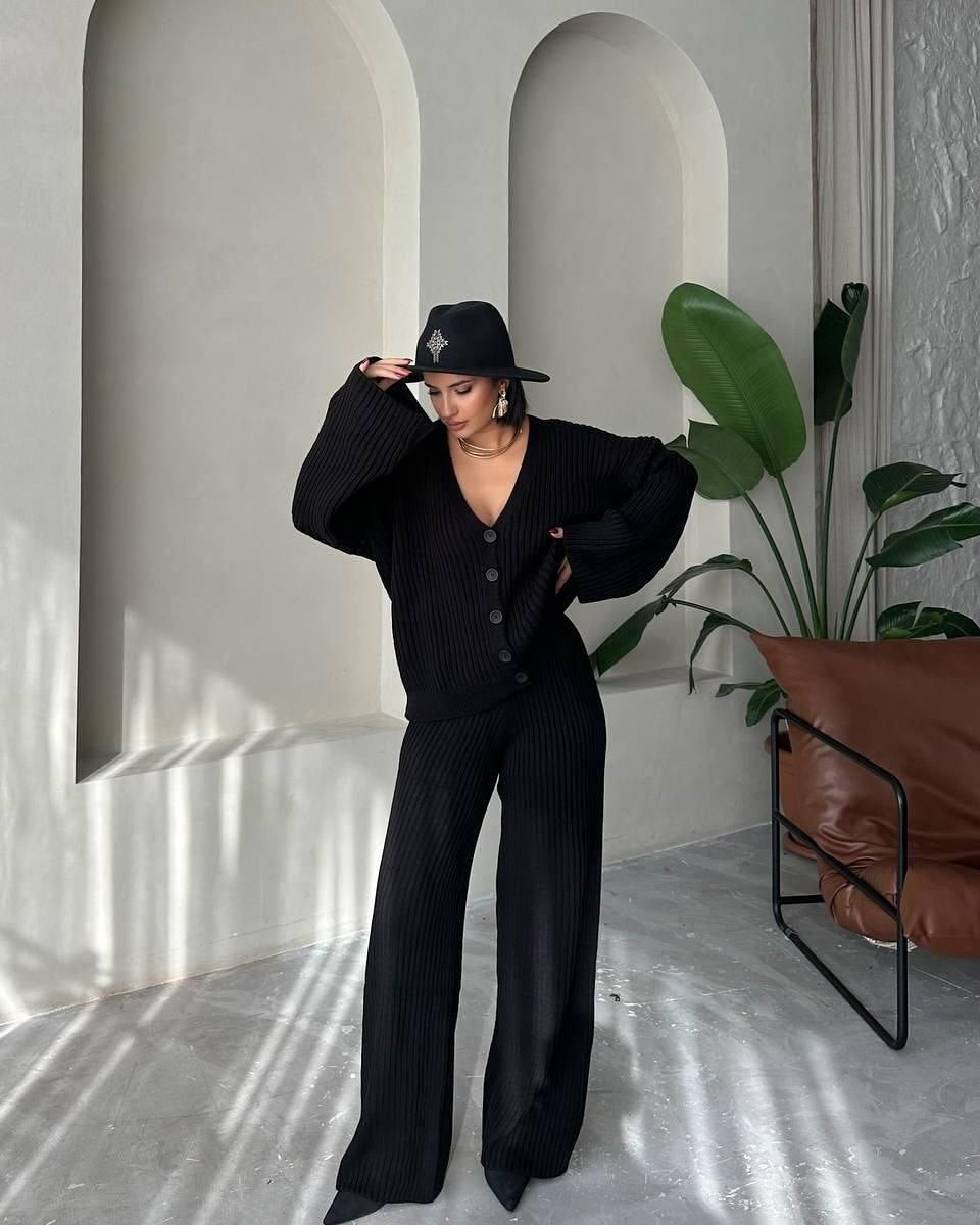 Damen Rippstrick-Cardigan mit überlangen Ärmeln und passender High-Waist-Loungehose Drune