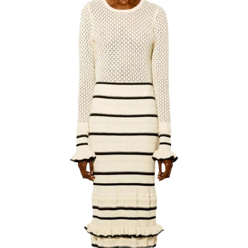 Damen Strickmaxikleid mit raffiniertem Lochmuster und kontrastierendem Streifen Drune