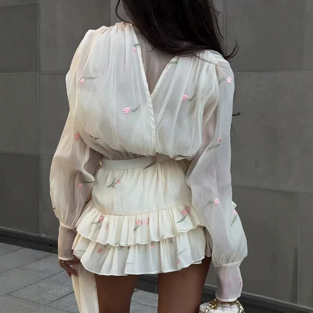 Damen Zweiteiliges Chiffon‑Set mit bestickter Transparentbluse und Volant‑Minirock Drune