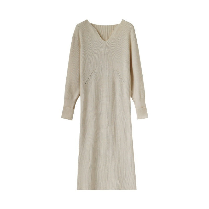 Damen Strickkleid mit tiefem V-Ausschnitt und komfortablem Schnitt Drune