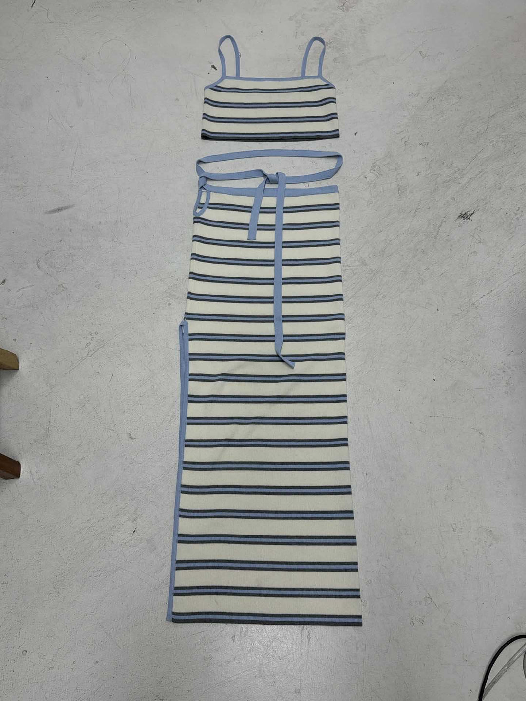 Damen Langer Jersey-Rock mit aufwendigem Streifenmuster und seitlichem Bindegürtel Drune